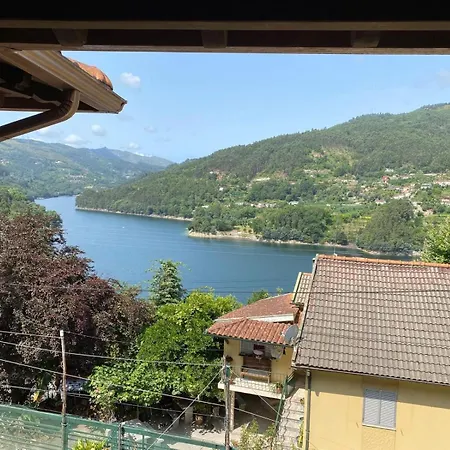 Prázdninový dům Casa Do Paradela *